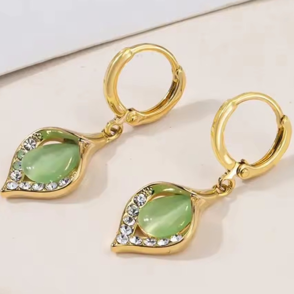 Classic Stone Green and Silver Color Drop Earrings